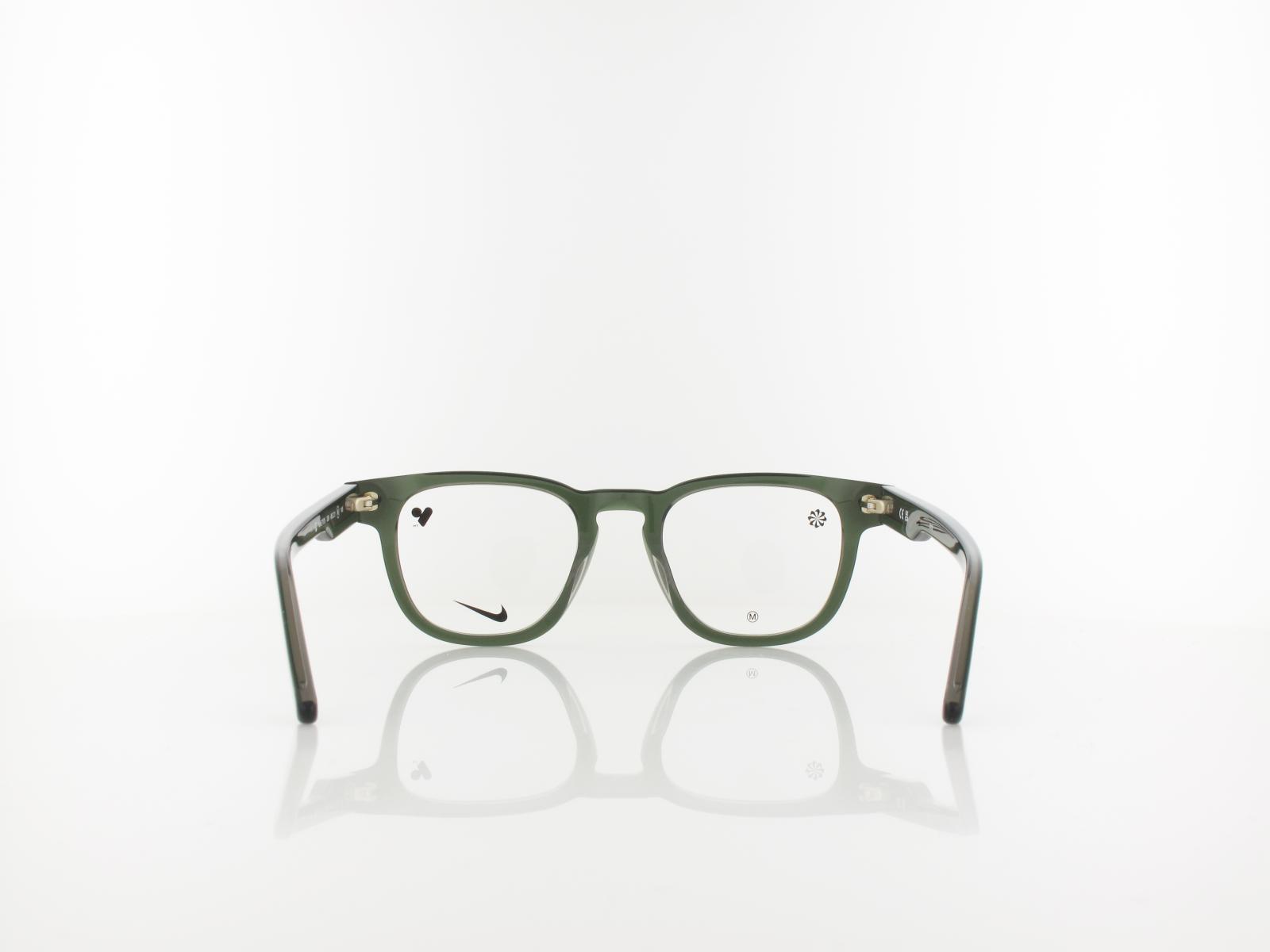 Nike | NK7175 330 49 | sage sand laminate