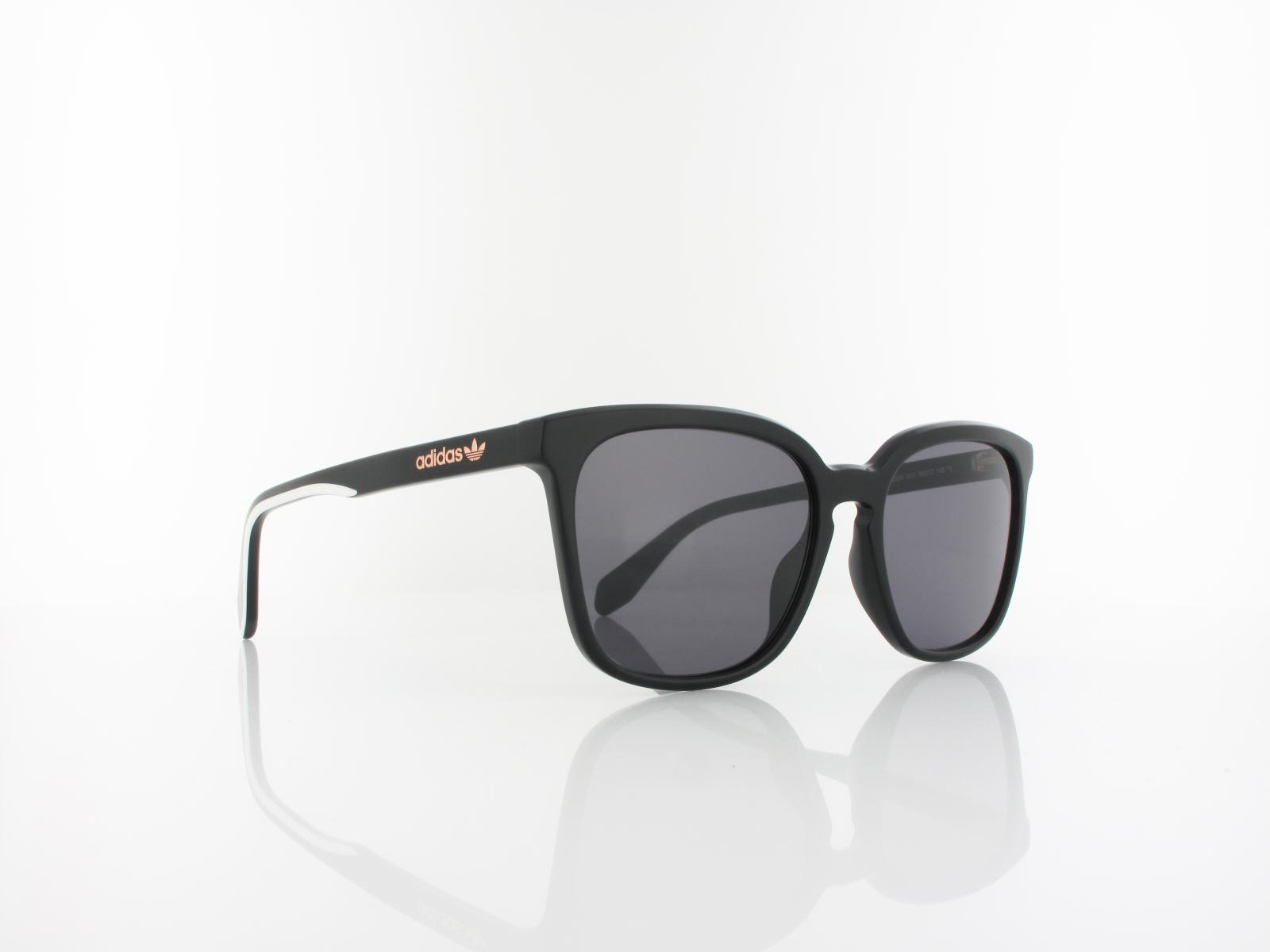Adidas | OR0061 01A 55 | shiny black / smoke