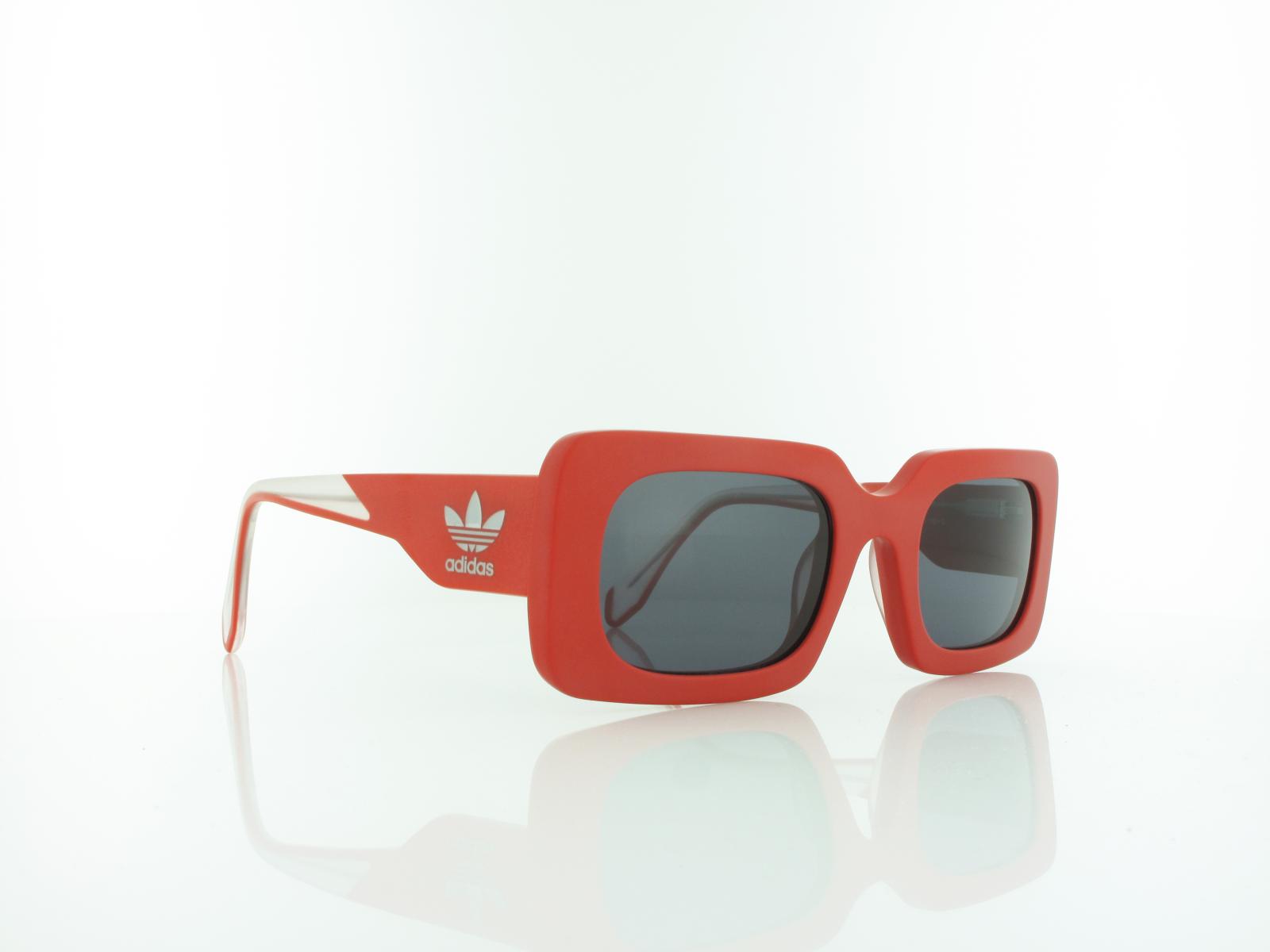 Adidas | OR0076 67A 52 | matte red / smoke