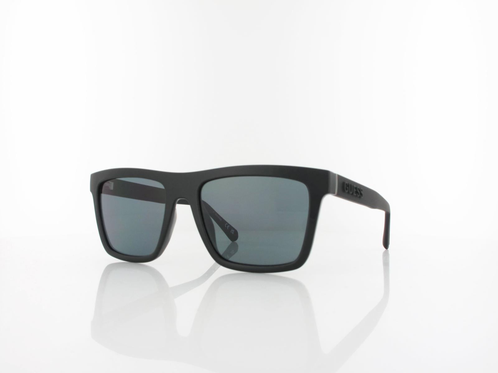 Guess | GU00166 01A 55 | shiny black / smoke