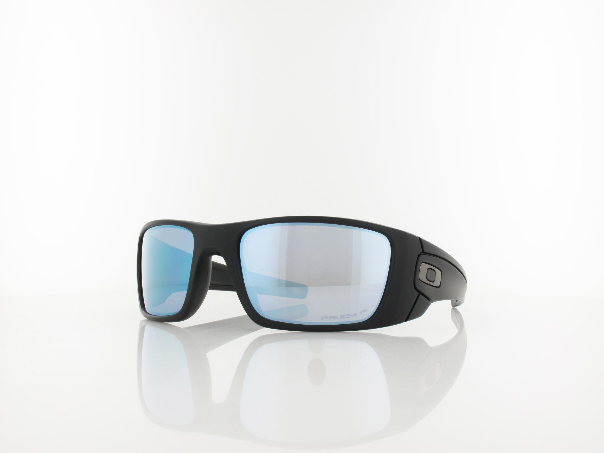Oakley Fuel Cell OO9096 D8 60 matte black / prizm deep water polar